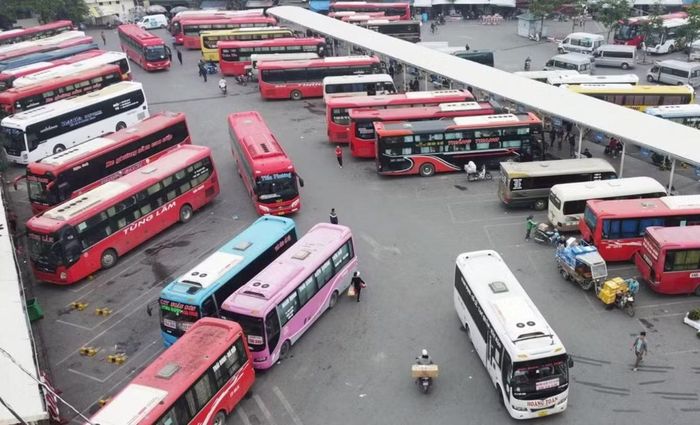 Giảm giá cước vận tải khi giá xăng giảm.