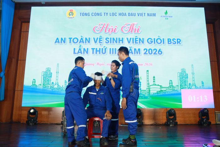 Phần thi thực hành sơ, cấp cứu, đánh giá khả năng ứng phó nhanh và chính xác trước các tình huống tai nạn lao động.