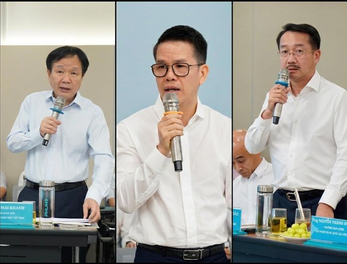 Từ trái sang: Tổng Giám đốc Vietsovpetro Vũ Mai Khanh; Tổng Giám đốc PV GAS Phạm Văn Phong; Tổng Giám đốc PVEP Nguyễn Thiện Bảo thông tin và thảo luận tại buổi làm việc