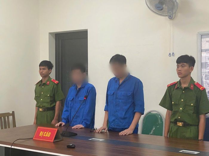 Các bị cáo tại phiên tòa.