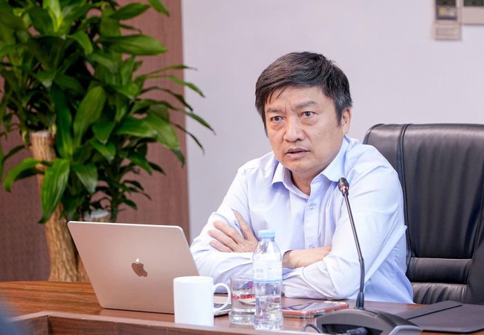 Chủ tịch Hội đồng thành viên EVNGENCO1 Nguyễn Tiến Khoa phát biểu chỉ đạo tại Hội nghị, định hướng các nhiệm vụ trọng tâm nhằm hoàn thành toàn diện kế hoạch năm 2026
