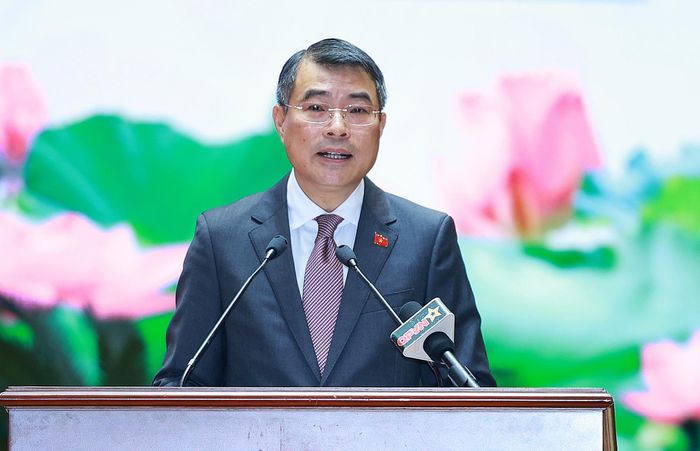 Thủ tướng Lê Minh Hưng phát biểu tại hội nghị. Ảnh: Nhật Bắc