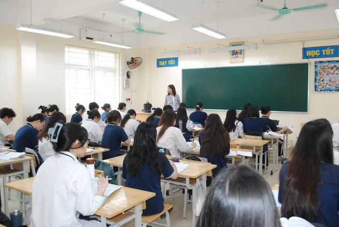 Thí sinh ôn thi tốt nghiệp trung học phổ thông. (Ảnh: PV/Vietnam+)