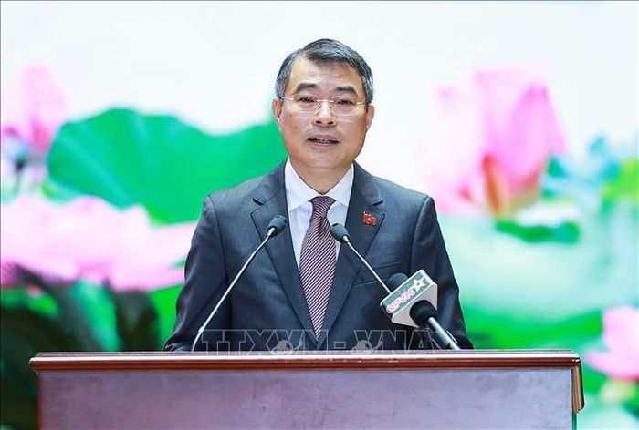 Thủ tướng Lê Minh Hưng phát biểu chỉ đạo tại Hội nghị quân chính toàn quân 6 tháng đầu năm 2026. Ảnh: Dương Giang/TTXVN