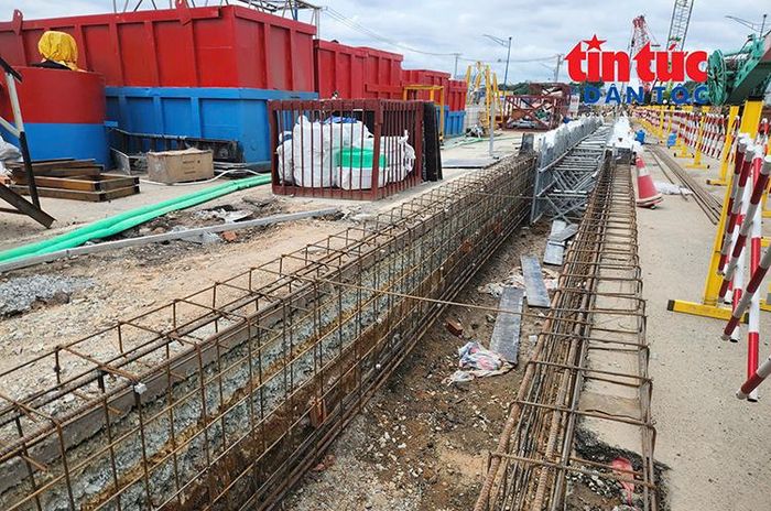Chiều dài tường vây của ga ngầm ST10 khoảng 534m.