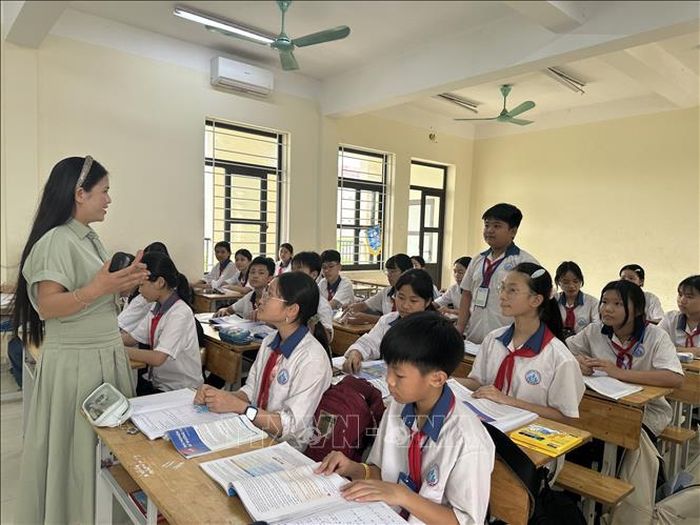 Các tiết học tại Trường THCS Tích Sơn, tỉnh Phú Thọ giúp học sinh tiếp cận bài học dễ dàng hơn. Ảnh minh họa: Nguyễn Thảo/TTXVN