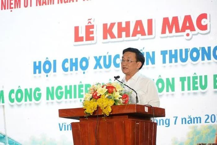 Ông Trần Quốc Tuấn - Giám đốc Sở Công Thương Vĩnh Long phát biểu khai mạc.