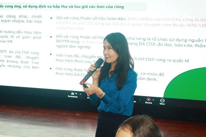 Bà Nghiêm Phương Thúy, đại diện Cục Lâm nghiệp và Kiểm lâm thông tin về nghị định. Ảnh: Bích Hồng/Bnews/vnanet.vn