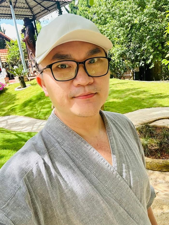 MC Đại Nghĩa gửi 2 triệu ủng hộ đồng nghiệp đang gặp nguy kịch vì đột quỵ.