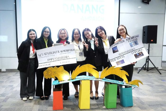 Nhóm của Diệp giành chiến thắng tại buổi thuyết trình trước Sở Du lịch Đà Nẵng trong môn học Sáng tạo nội dung số, bằng cách định vị Đà Nẵng từ điểm đến nghỉ dưỡng đơn thuần thành trung tâm du lịch y tế hàng đầu