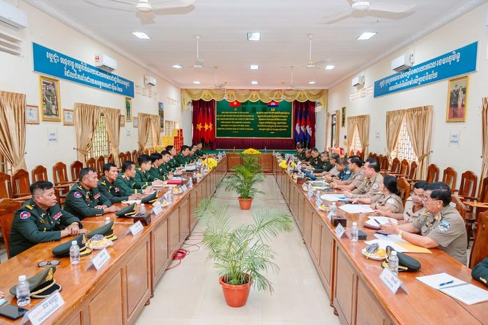 Quang cảnh Lễ bàn giao, đón nhận và hồi hương hài cốt liệt sĩ quân tình nguyện, chuyên gia Việt Nam hy sinh trong các thời kỳ chiến tranh tại Campuchia