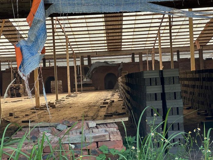 Khu vực lò Hoffman bên trong nhà xưởng của Công ty Cổ phần Vân Đức.
