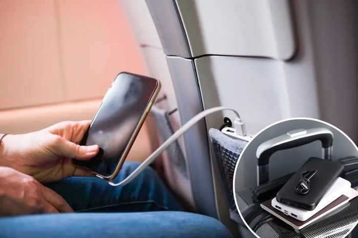 Nhiều hãng hàng không đã ra quy định cấm sử dụng pin dự phòng để sạc các thiết bị điện tử cũng như không được sạc chính pin dự phòng bằng nguồn điện trên máy bay trong suốt chuyến bay