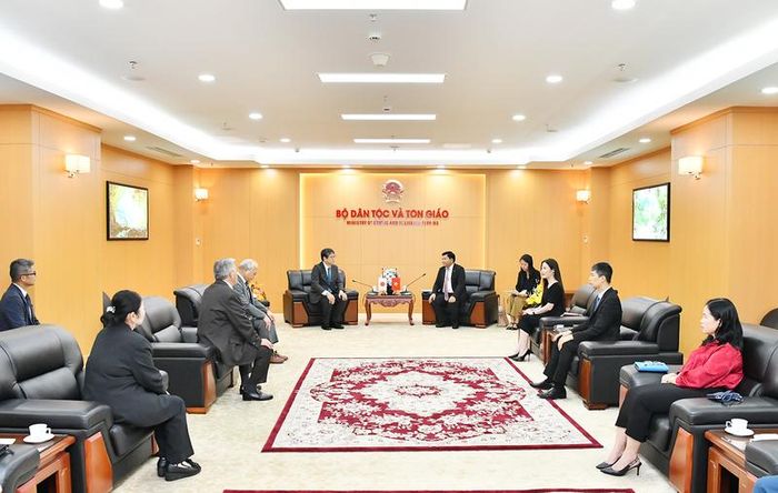 Toàn cảnh cuộc tiếp. Ảnh: Xuân Thường