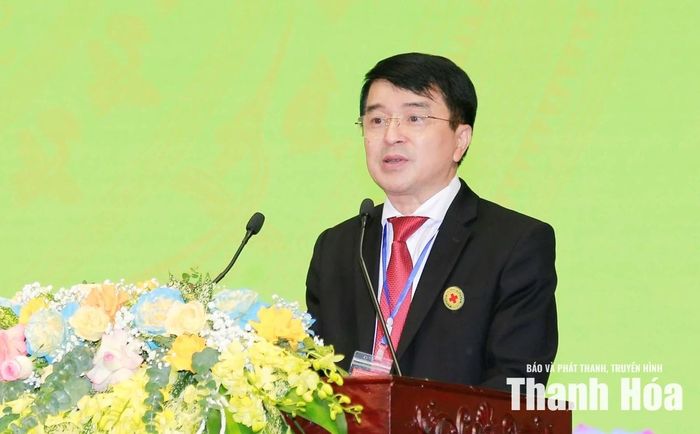 Chủ tịch Hội Chữ thập đỏ tỉnh Khóa X Nguyễn Quốc Thanh phát biểu khai mạc Đại hội.