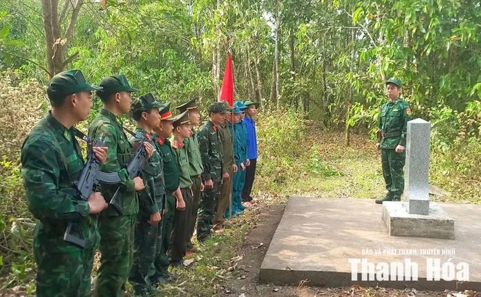 Khi cả hệ thống chính trị cùng vào cuộc, sự chung tay của quần chúng Nhân dân, tình hình an ninh trật tự trên địa bàn xã biên giới Mường Lát luôn được giữ vững.