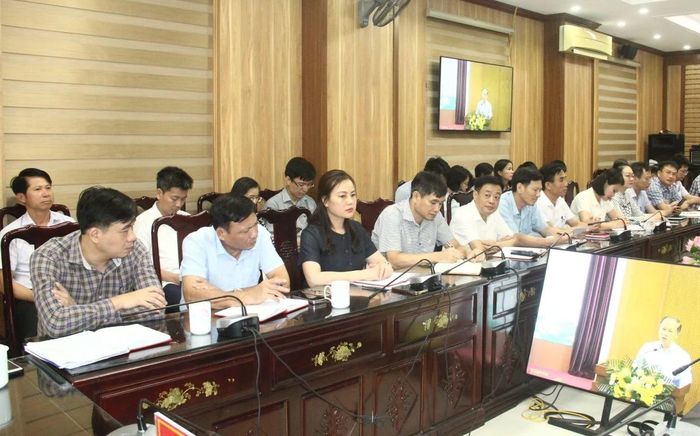 Các đại biểu dự tại điểm cầu Thanh Hóa.