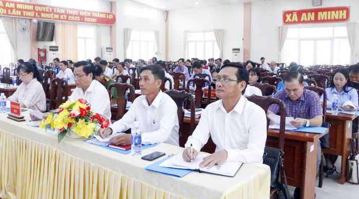 Quang cảnh hội nghị.