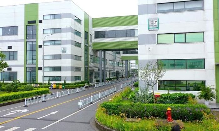 Nhà máy sản xuất tại Công ty trách nhiệm hữu hạn Khoa học Kỹ thuật Goertek Vina, Khu công nghiệp Nam Sơn - Hạp Lĩnh. Ảnh: Trịnh Lan.