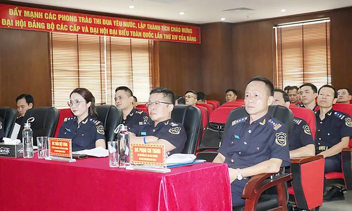 Quang cảnh hội nghị.