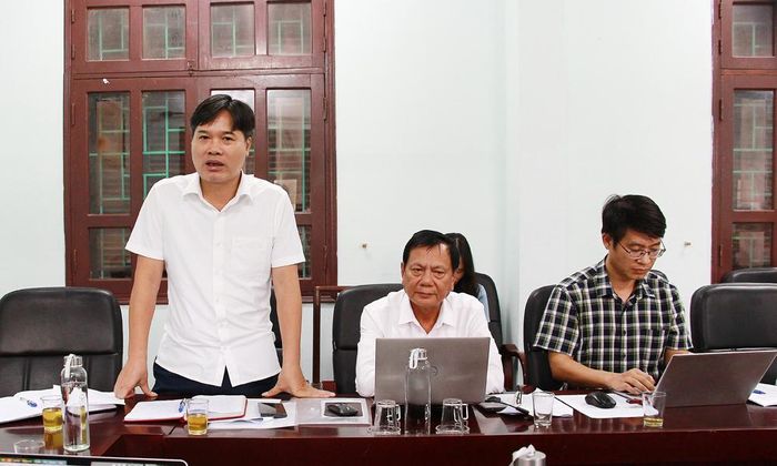  Đại diện lãnh đạo xã Đại Đồng phát biểu làm rõ nội dung khảo sát. 