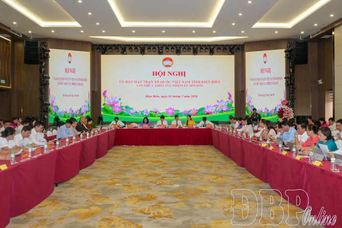 Toàn cảnh hội nghị.
