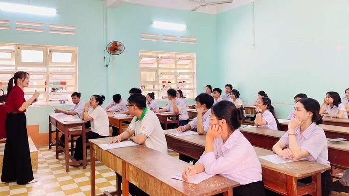  Tại kỳ thi tốt nghiệp THPT năm 2026, tỉnh Gia Lai có 6 thủ khoa ở 5 tổ hợp xét tuyển đại học truyền thống gồm A00, A01, B00, C00 và D01. Ảnh: T.D 
