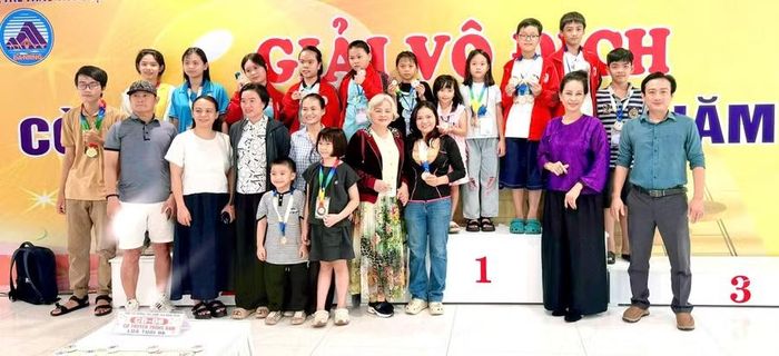 Đoàn cờ tướng Gia Lai giành 11 HCV, 14 HCB và 48 HCĐ tại Giải vô địch cờ tướng trẻ quốc gia năm 2026. Ảnh: ĐVCC