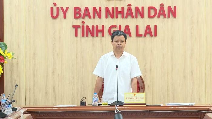 Phó Chủ tịch UBND tỉnh Nguyễn Hữu Quế chủ trì sơ kết công tác 6 tháng đầu năm 2026 của Hội đồng PBGDPL tỉnh. Ảnh: Bình Dương
