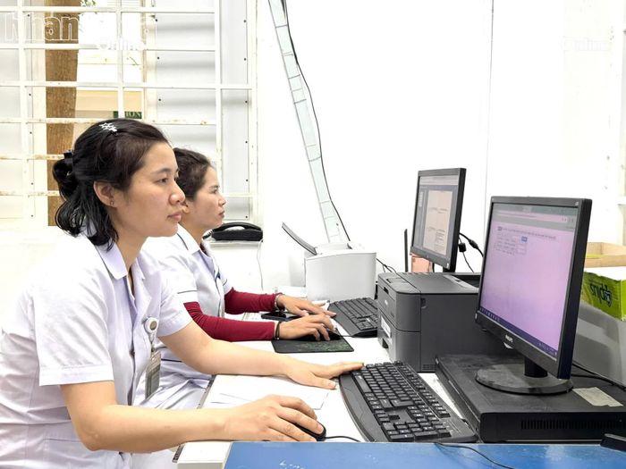Thực hiện bệnh án điện tử tại Bệnh viện Chuyên khoa Tâm thần Khánh Hòa.