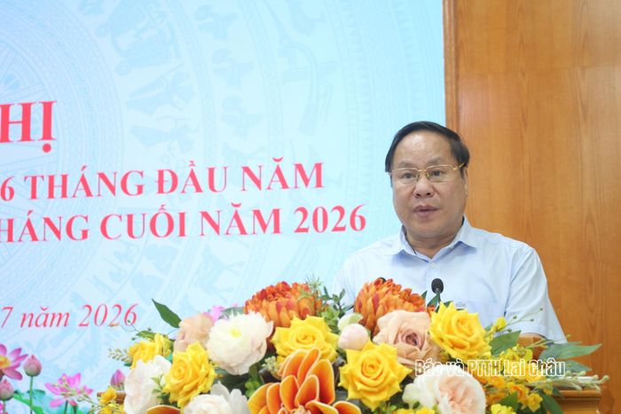 Đồng chí Tống Thanh Hải - Ủy viên Ban Thường vụ Tỉnh ủy, Phó Chủ tịch Thường trực UBND tỉnh phát biểu chỉ đạo hội nghị.