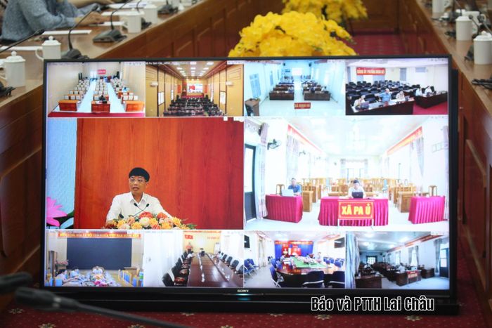 Quang cảnh tại các điểm cầu.