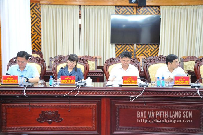 Các đại biểu dự hội nghị