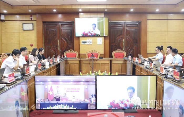 Các đại biểu nghe kết luận hội nghị