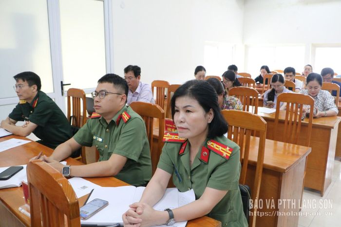 Các đại biểu dự hội nghị tại điểm cầu tỉnh Lạng Sơn