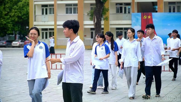 Thí sinh thi tốt nghiệp THPT năm 2026 tại Lào Cai.