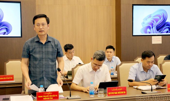 Các đại biểu tham gia ý kiến về công tác tuyên truyền, khánh tiết và chuẩn bị các hoạt động phục vụ Hội nghị Xúc tiến đầu tư tỉnh Lào Cai năm 2026.