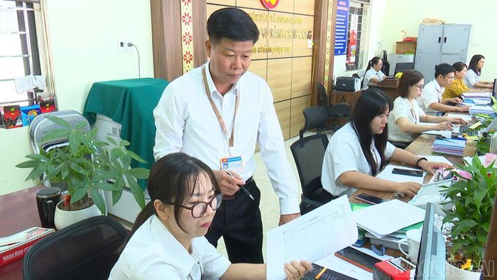 Đội ngũ cán bộ được bố trí phù hợp với năng lực góp phần nâng cao chất lượng phục vụ người dân và doanh nghiệp.