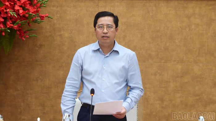Đồng chí Dương Quốc Huy - Ủy viên Ban Chấp hành Trung ương Đảng, Bí thư Tỉnh ủy, Trưởng Ban Chỉ đạo phòng, chống tham nhũng, lãng phí, tiêu cực tỉnh kết luận phiên họp.