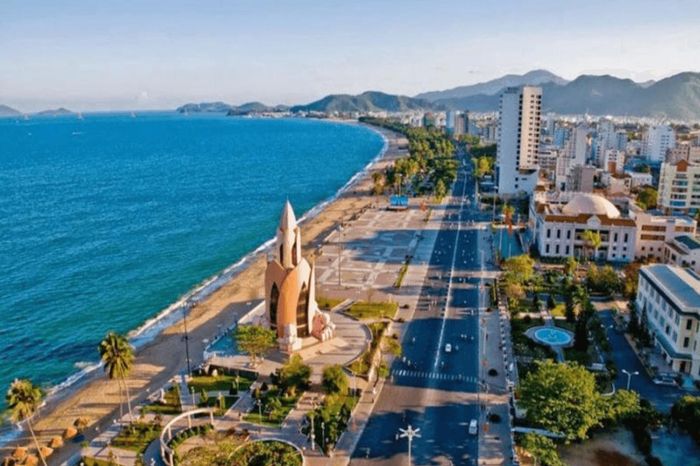 Tầm nhìn đến năm 2050, Khánh Hòa đặt mục tiêu trở thành trung tâm kinh tế biển lớn của cả nước. Ảnh: Internet
