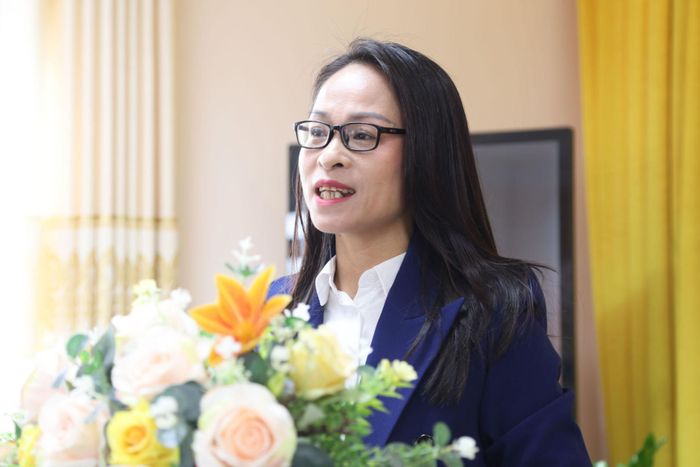 Phó Giám đốc Sở Văn hóa, Thể thao và Du lịch Lâm Đồng Lê Thị Trúc Linh phát biểu tham luận tại hội thảo