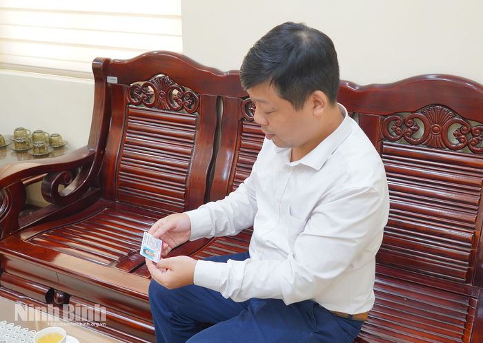 Anh Mai Đức Trung tiếp nối hành trình cho đi bằng việc đăng kí hiến mô, tạng và hiến xác cho y học sau khi qua đời.