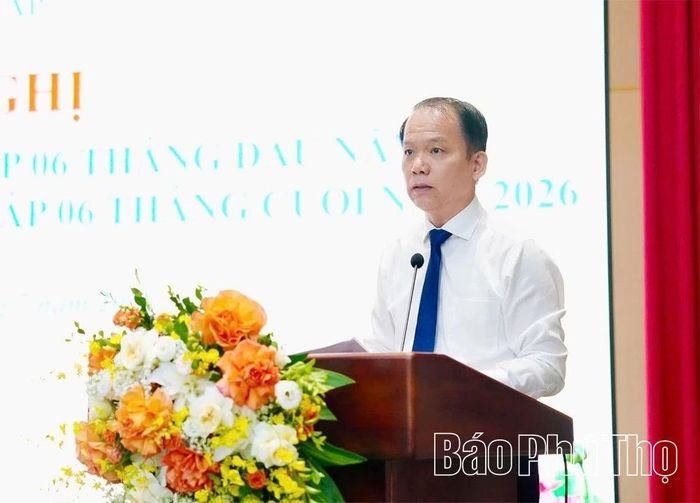 Bộ trưởng Bộ Tư pháp Hoàng Thanh Tùng phát biểu kết luận hội nghị.