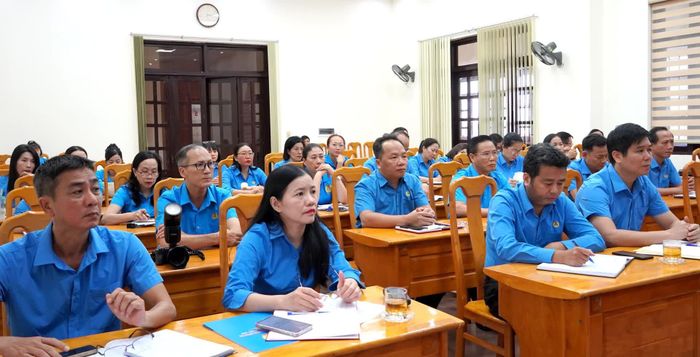 Các đại biểu tham dự hội nghị - Ảnh: H.Tr