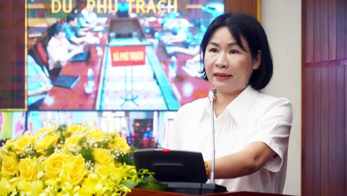 Đồng chí Phạm Thị Minh Huệ, Chủ nhiệm UBKT Tỉnh ủy phát biểu tiếp thu các ý kiến chỉ đạo của đồng chí Phó Bí thư Thường trực Tỉnh ủy Trần Vũ Khiêm tại hội nghị - Ảnh: N.M
