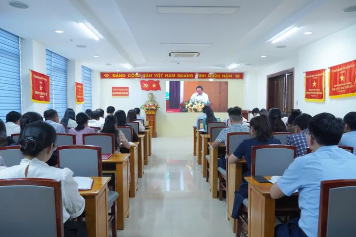 Quang cảnh hội nghị tại điểm cầu tỉnh Quảng Trị - Ảnh: H.L