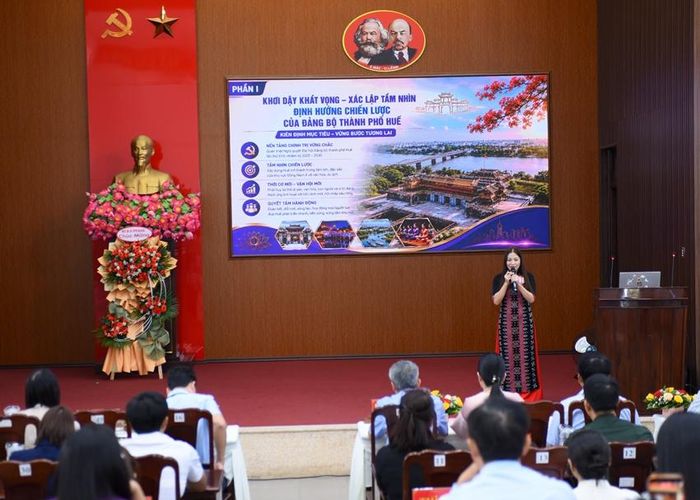  Thí sinh tham dự hội thi