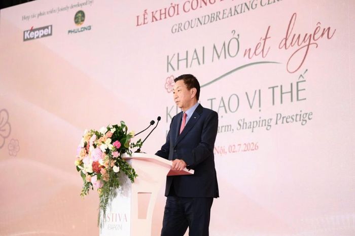 Ông Loh Chin Hua - Giám đốc Điều hành Tập đoàn Keppel chia sẻ tầm nhìn và kỳ vọng dành cho Estiva Charm - dự án mở đầu cho hành trình hợp tác chiến lược với Phú Long tại Hà Nội.