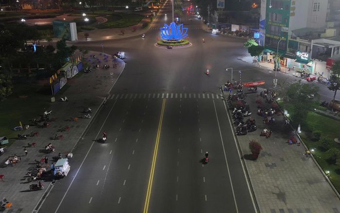 CSGT Công an tỉnh Gia Lai sử dụng flycam quét các tuyến đường để phát hiện thanh, thiếu niên vi phạm, ngăn chặn tình trạng đua xe.