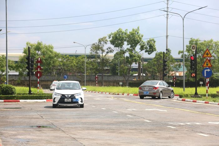 Sau khi Thông tư 108/2026/TT-BCA chính thức có hiệu lực, Phòng CSGT Công an tỉnh Thanh Hóa sẽ rà soát lại hồ sơ thí sinh mới thi để công nhận kết quả sát hạch (Ảnh: P. Tuấn).